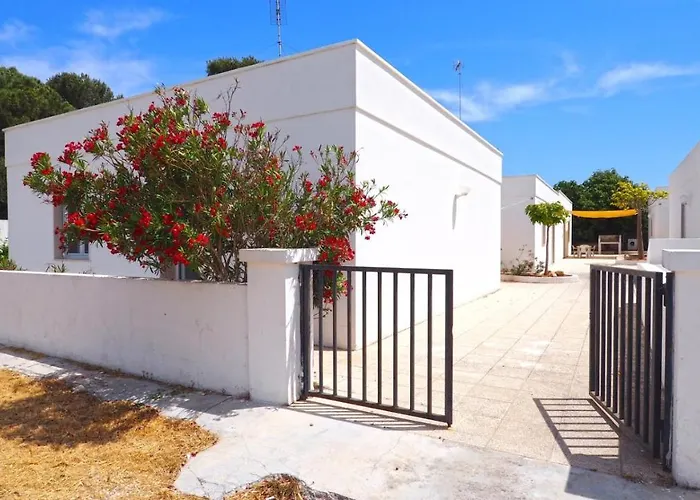 Residence Ville Celeste Con Posto Auto 3* 托雷苏达